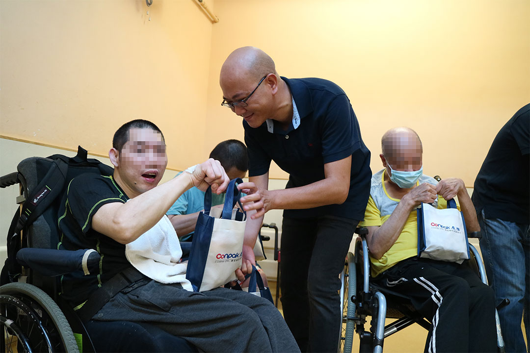 探訪(fǎng)香港屯門(mén)安定邨傷健人士