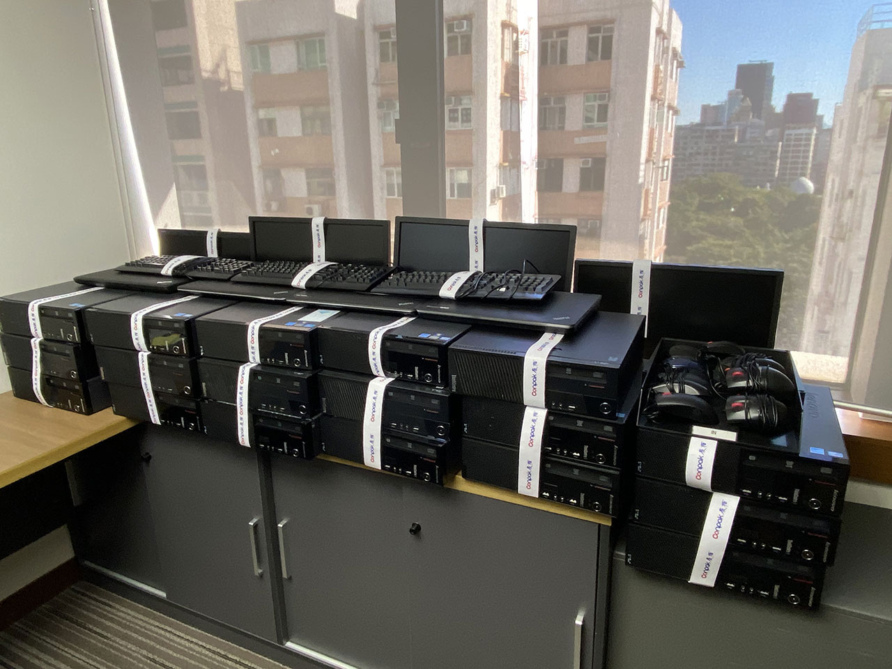 捐贈第十六批閑置電腦